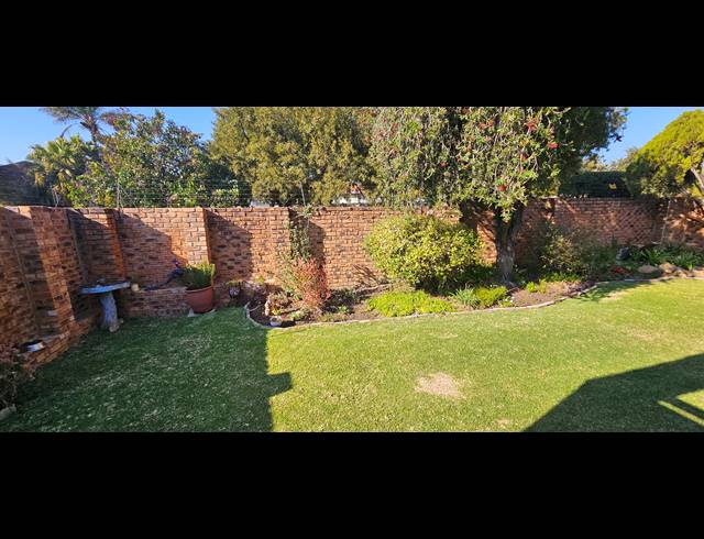 3 BEDROOM TOWNHOUSE FOR SALE IN RANDHART
